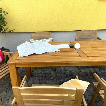 Gemutliches Zimmer Im Innenhof จัวส์ ภายนอก รูปภาพ