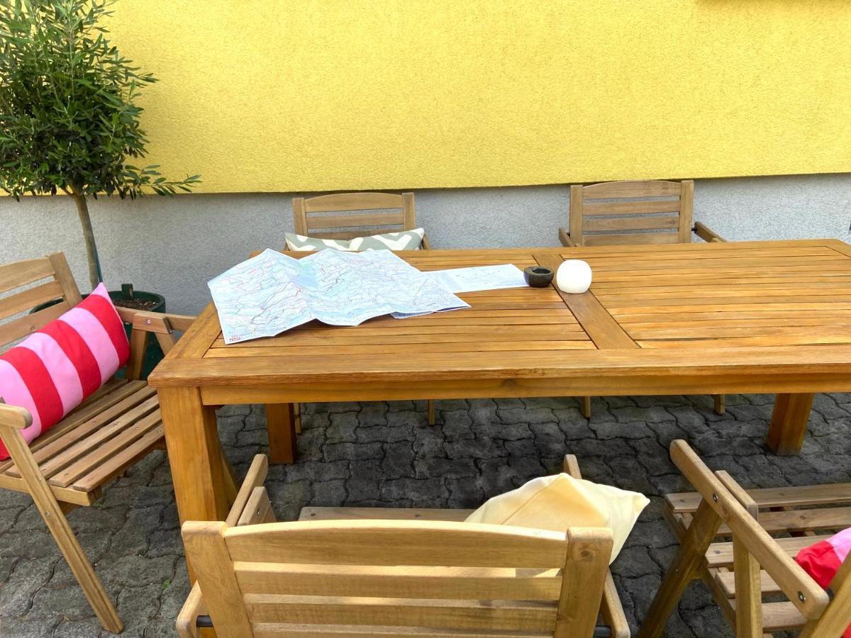 Gemutliches Zimmer Im Innenhof จัวส์ ภายนอก รูปภาพ